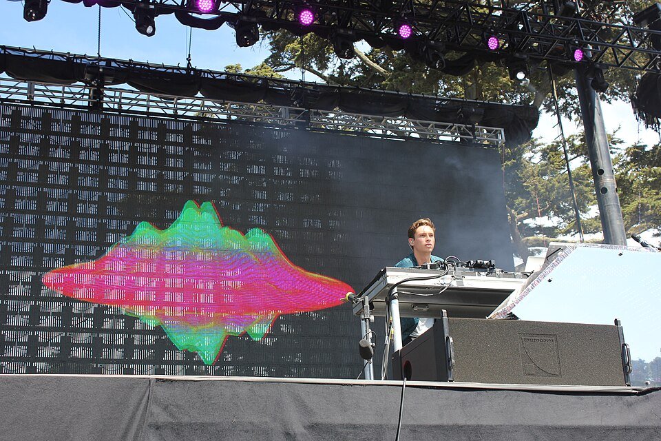 Flume — Australian DJ and record producer