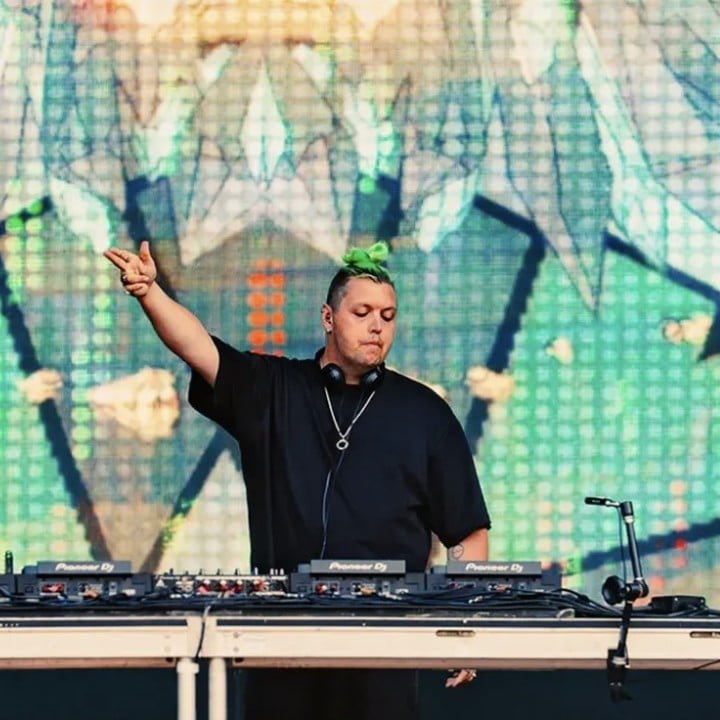 Flux Pavilion — British DJ and record producer